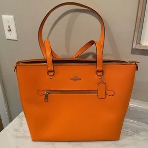 NWOT Coach tote